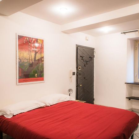 Free Parking - Appartamento In Centro Storico A Genova Kültér fotó